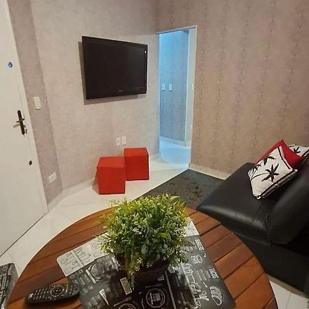 113 Canto Do Forte - 1Dorm - 200 M Da Praia E 20M Dos Bares E Restaurantes - Estacionamento Gratuito E Wi Fi , Tv A Cabo Praia Grande  Bagian luar foto