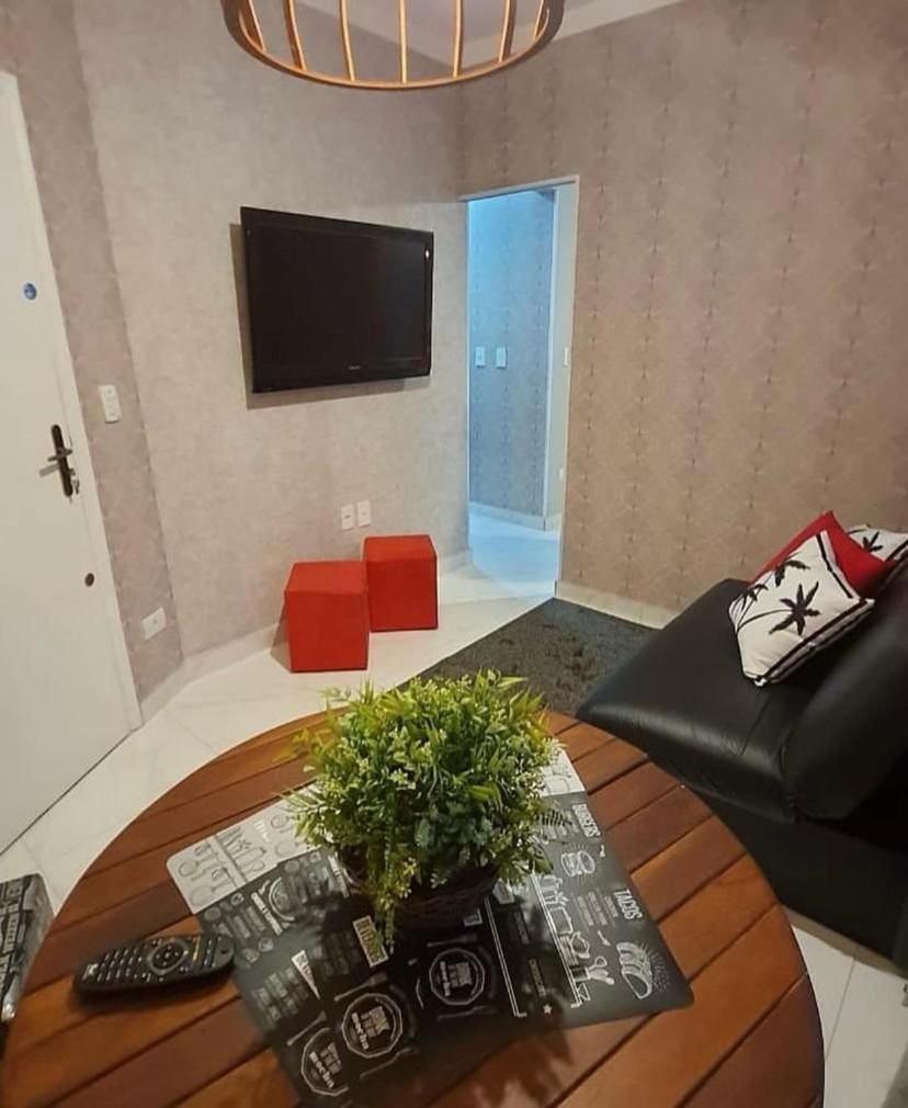 113 Canto Do Forte - 1Dorm - 200 M Da Praia E 20M Dos Bares E Restaurantes - Estacionamento Gratuito E Wi Fi , Tv A Cabo Praia Grande  Bagian luar foto